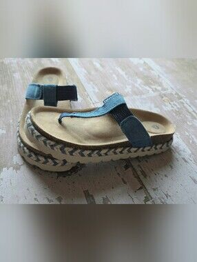 Girls Blue Fabric Toe-Post Platform Sandals Size 3